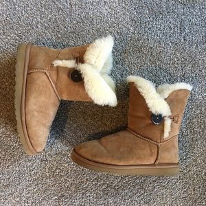 UGG Australia - Bailey Button Boot